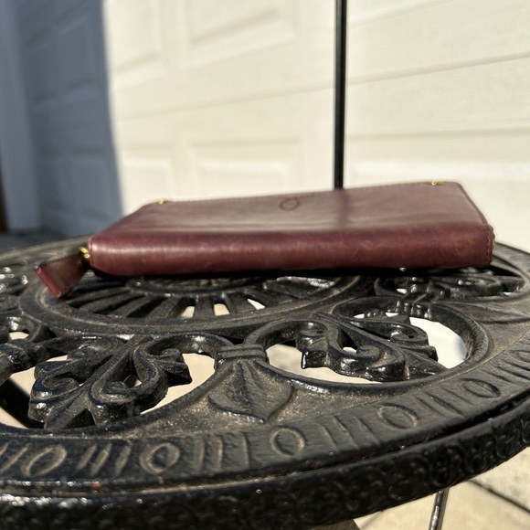 Frye Zip Around Wallet - Excellent condition - Picture 3 of 5